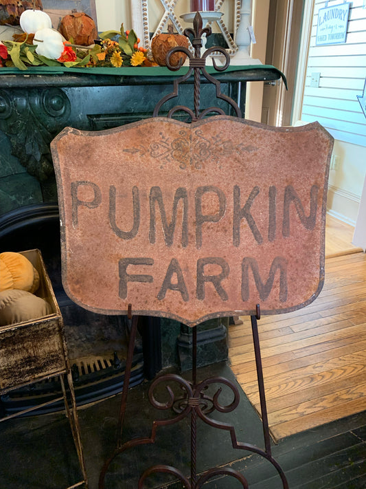 Pumpkin Harvest Crest Sign